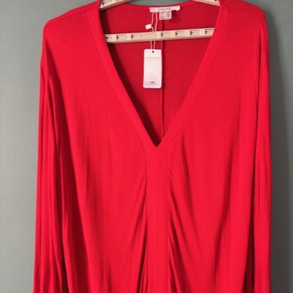Venus Lascana XL Red Deep V‑Neck Long Sleeve Blouse NWT Lightweight Casual Chic